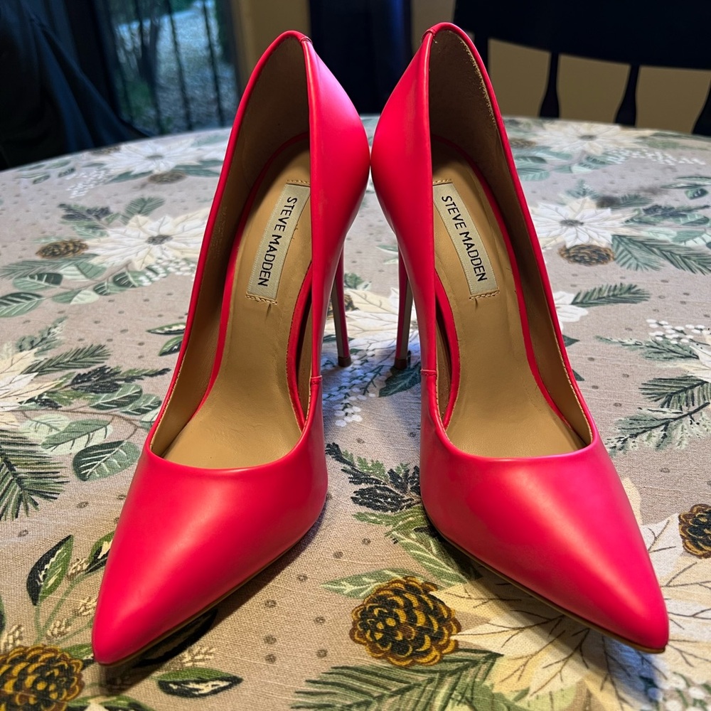 Steve Madden Hot Pink Stiletto Heels